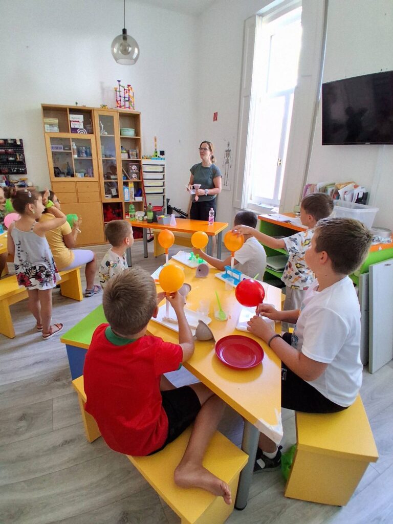 IMG-1f4c5c7ac10a73a35fc56ca1e21627af-V